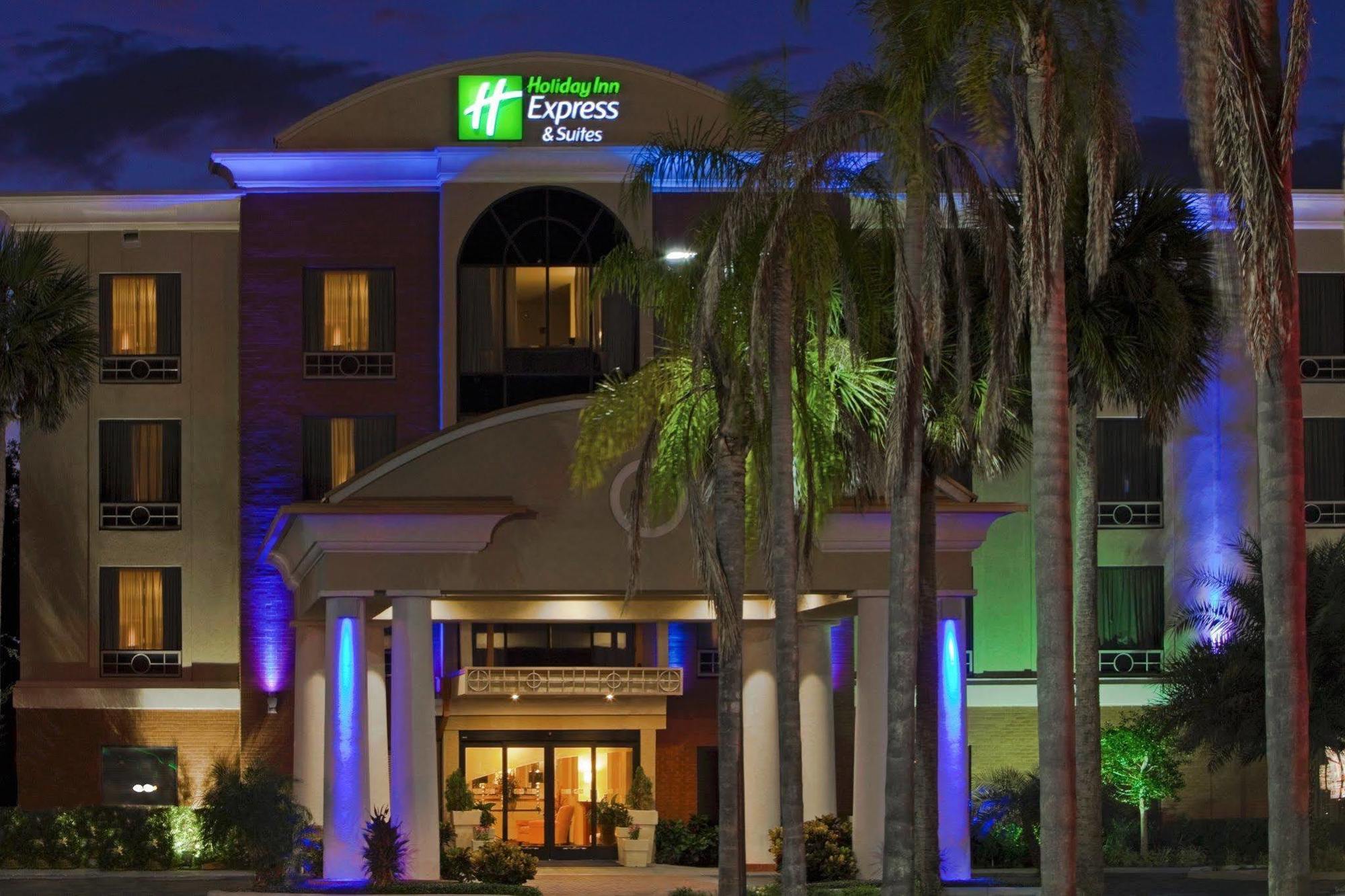 Holiday Inn Express Hotel & Suites Bartow, An Ihg Hotel Exterior photo